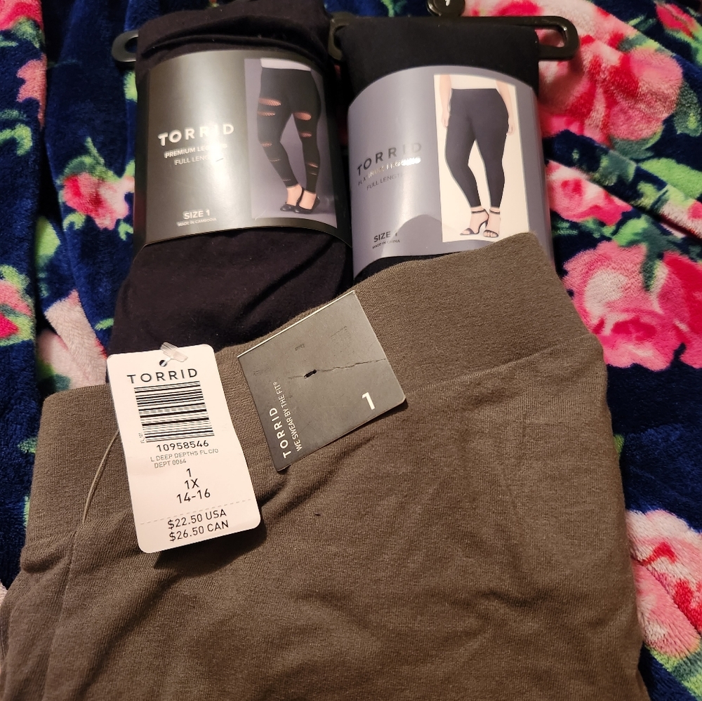 Lot of Torrid Leggings NWT